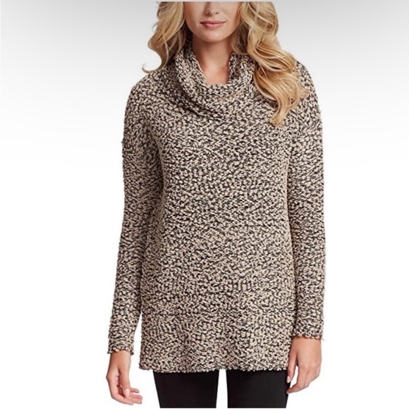 Jessica Simpson Sweaters - Jessica Simpson Cowl Neck Super Soft Sweater Size M